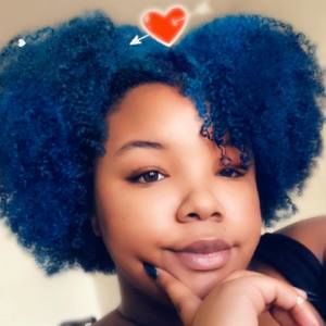 Meet your Posher, Kendra